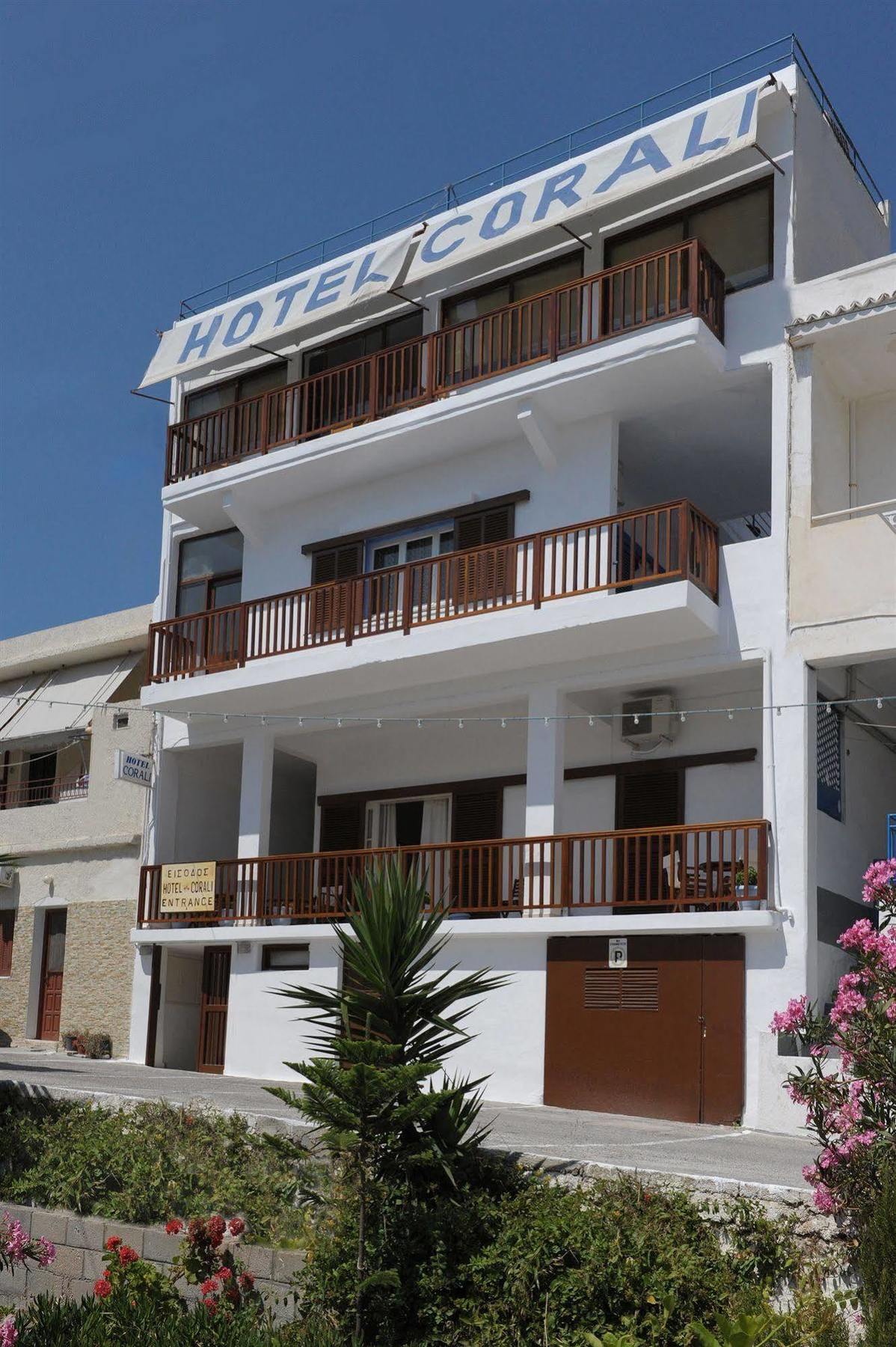 Corali Hotel آداماس المظهر الخارجي الصورة
