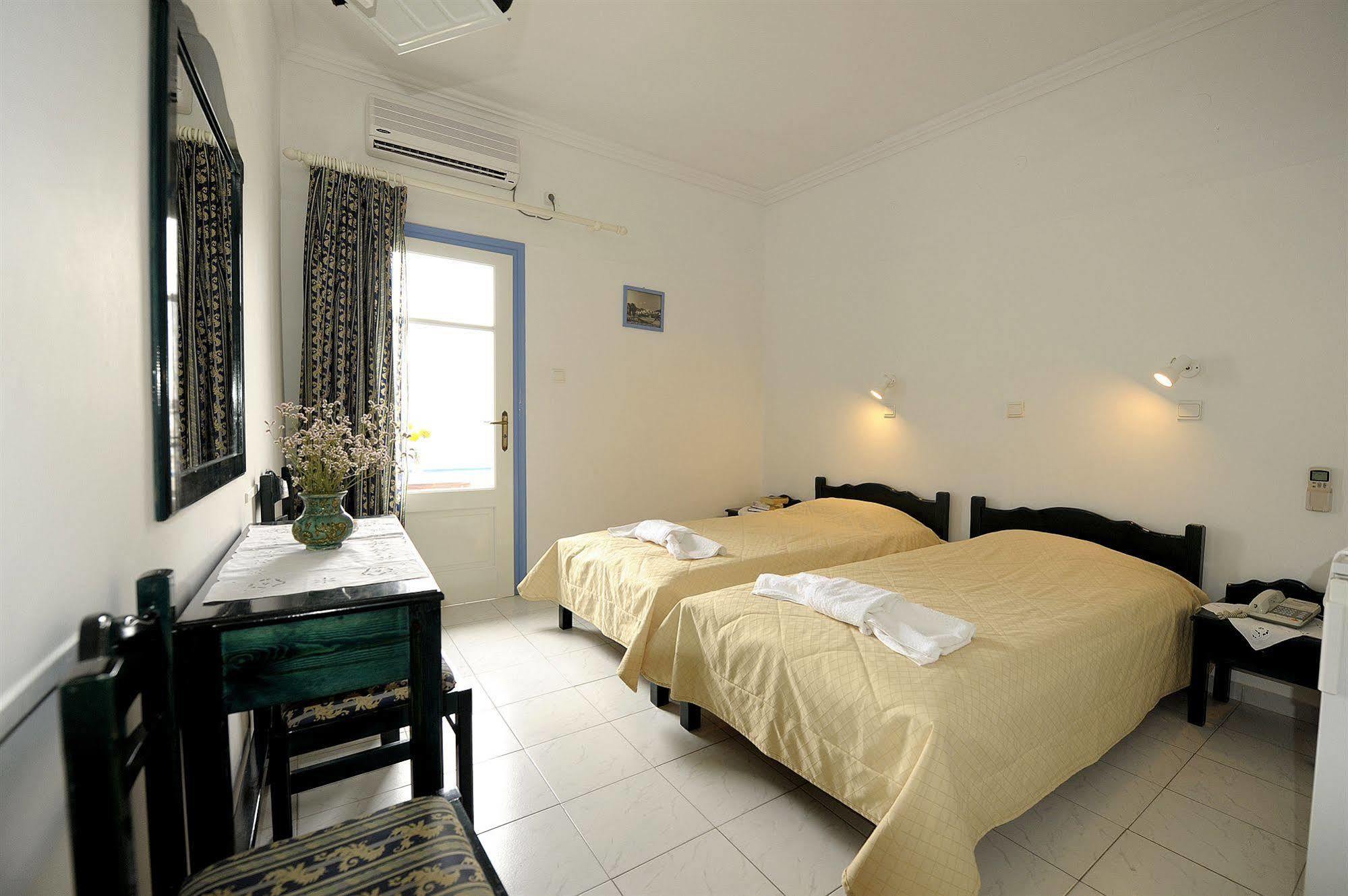 Corali Hotel آداماس المظهر الخارجي الصورة