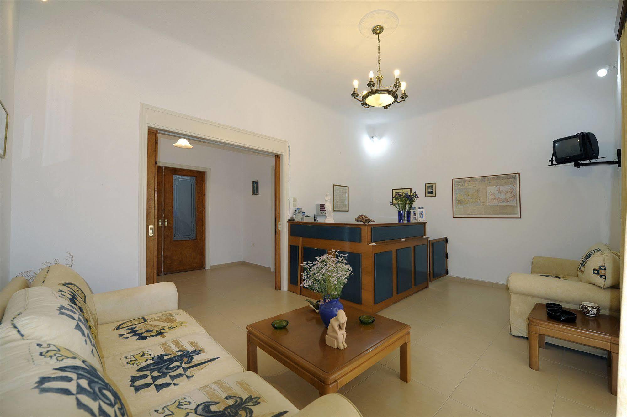 Corali Hotel آداماس المظهر الخارجي الصورة