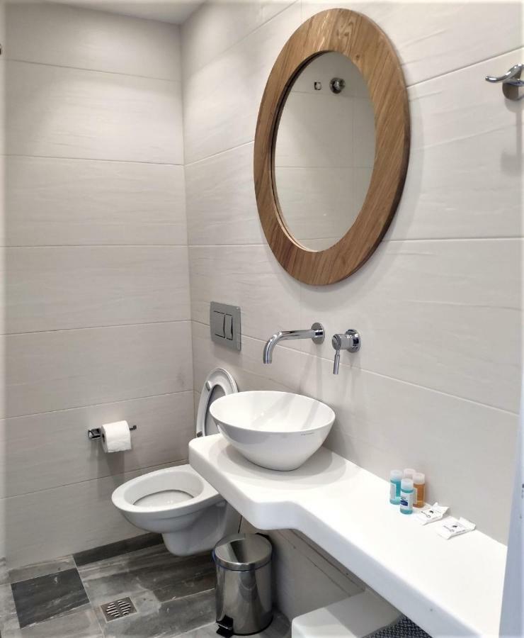 Corali Hotel آداماس المظهر الخارجي الصورة